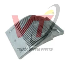 FRONT MUDGUARD RH 